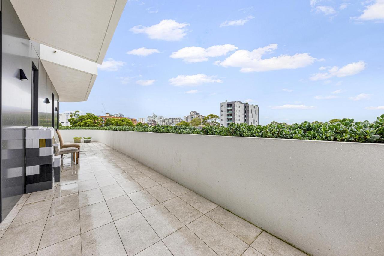 Studio For Long Term Tenants In Strathfield Cbd Sydney Exterior foto