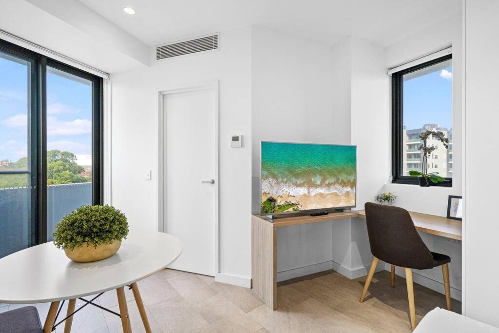 Studio For Long Term Tenants In Strathfield Cbd Sydney Exterior foto
