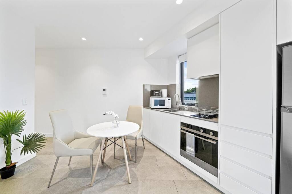 Studio For Long Term Tenants In Strathfield Cbd Sydney Exterior foto